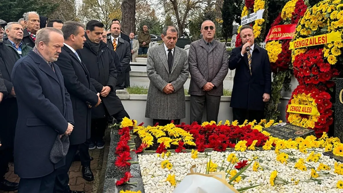 Galatasaray eski Başkanı Mustafa Cengiz kabri başında anıldı