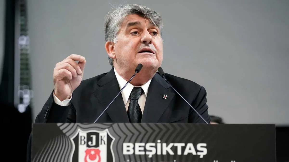 Beşiktaş Başkan Adayı Serdal Adalı yönetim kurulunu tanıttı
