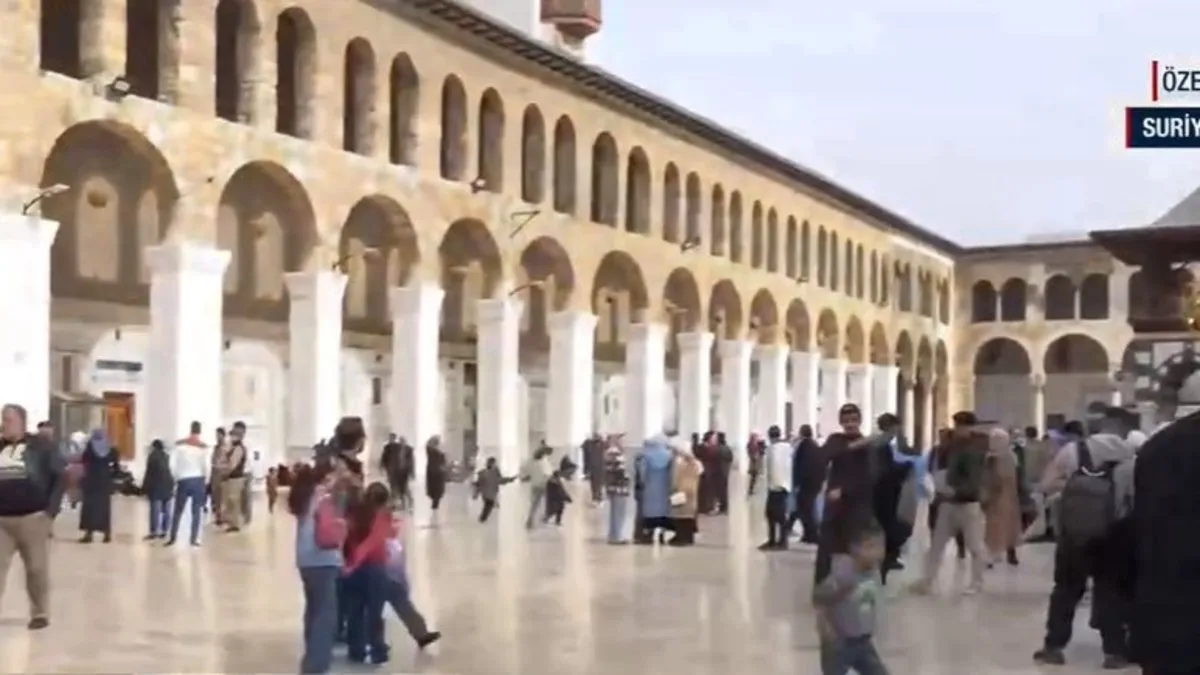 Emevi Camii’ne akın: AHaber duygu dolu anları görüntüledi! Yıllar sonra büyük coşku