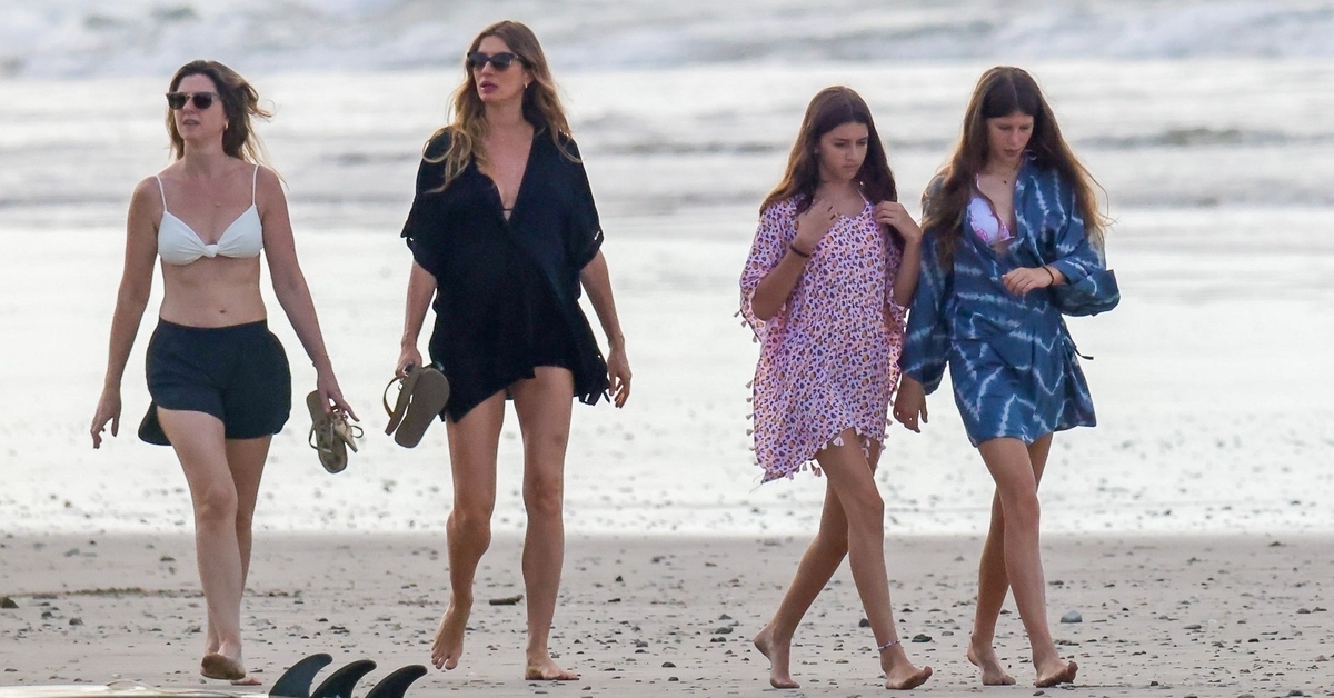 Üçüncü çocuğuna hamile olan Gisele Bündchen’in bitmeyen tatili